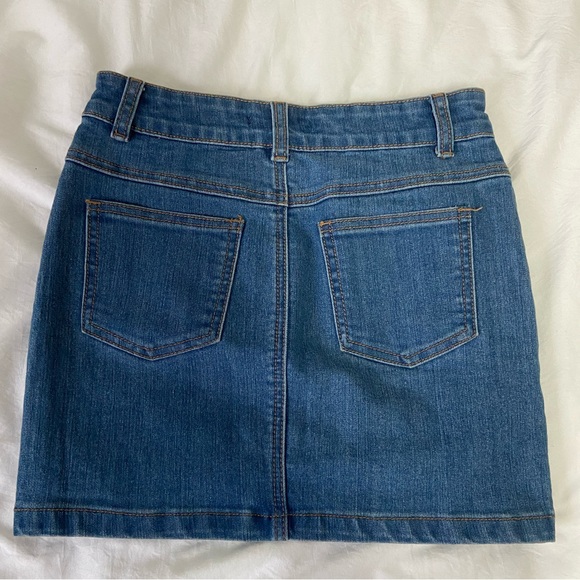 Denim Mini Skirt - Forever 21 - Women's Small - Stretchy - High-Waist - Picture 2 of 6